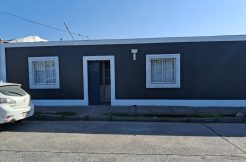 AMPLIA CASA CENTRAL  EN SAN FERNANDO